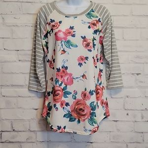 Floral 3/4 Sleeve Top